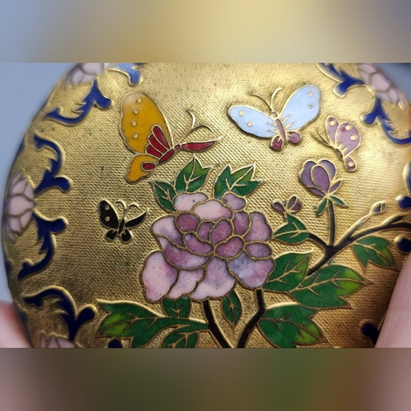 Vintage Cloisonné And Enamel Flower And Butterflies Trinket Jewelry Box Round - Picture 7 of 13